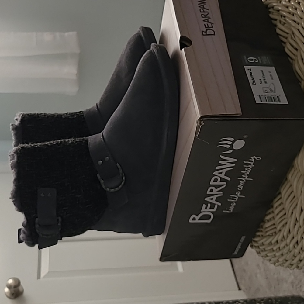 Bearpaw Nova Charcoal Grey Short Booties.